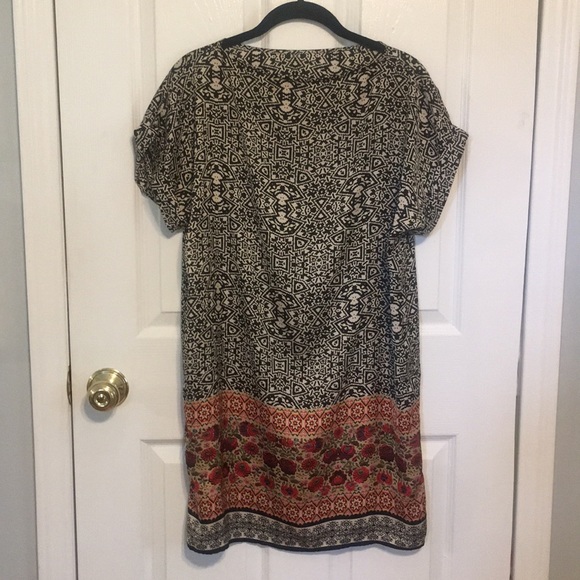 LOFT Dresses & Skirts - LOFT SILKY SHIFT DRESS